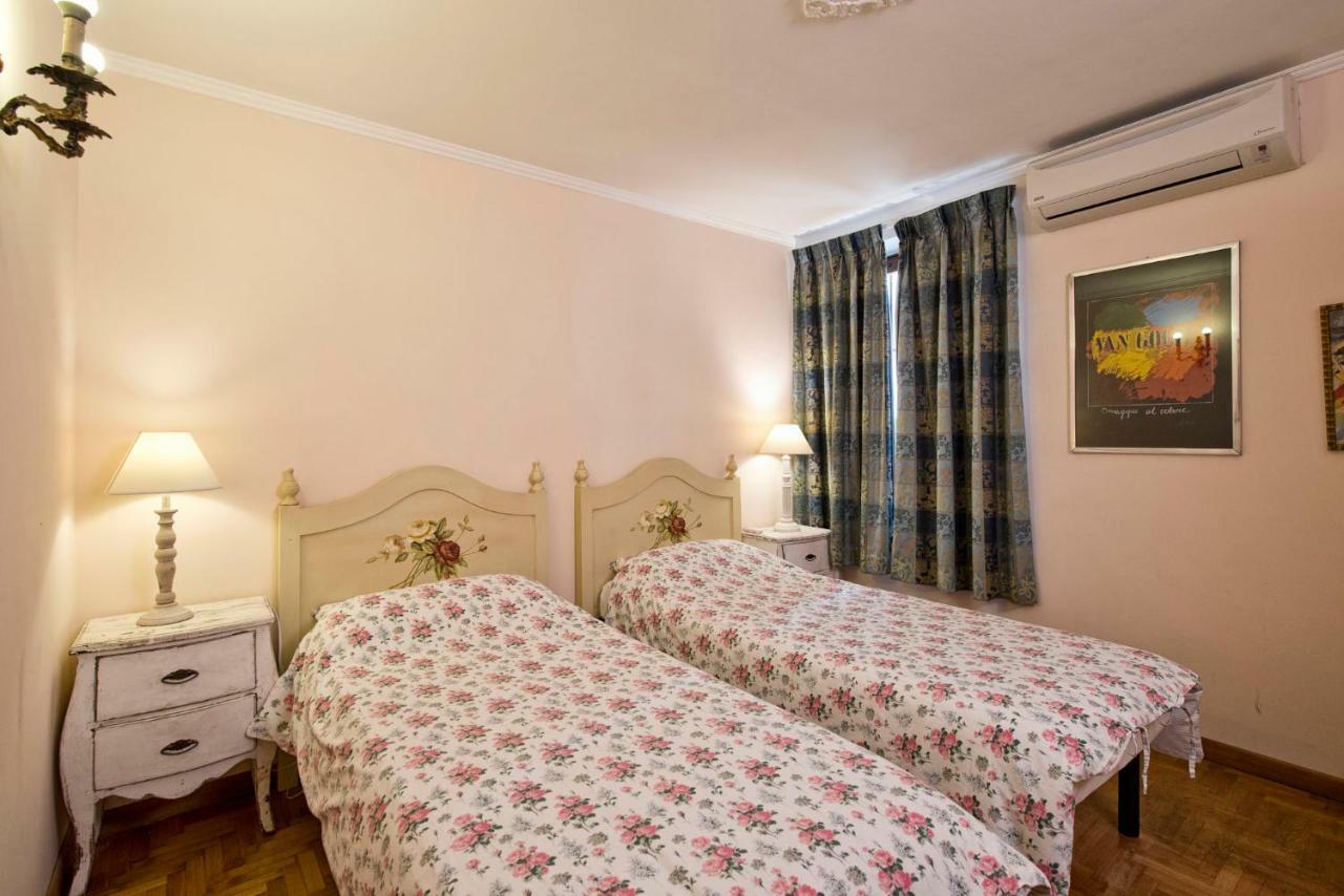 Apartment Governo Vecchio โรม ภายนอก รูปภาพ